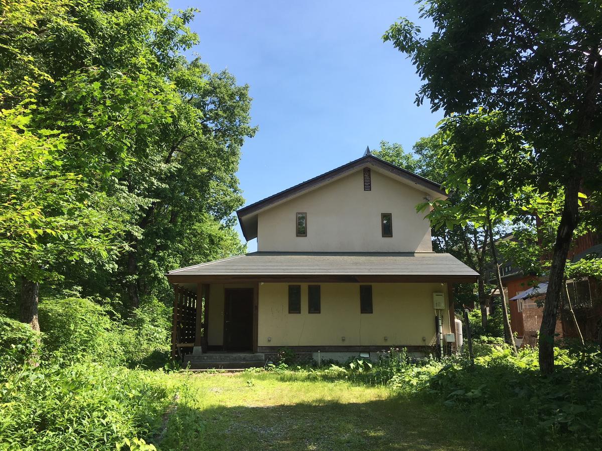 Shirokuma Lodge Hakuba Exterior photo